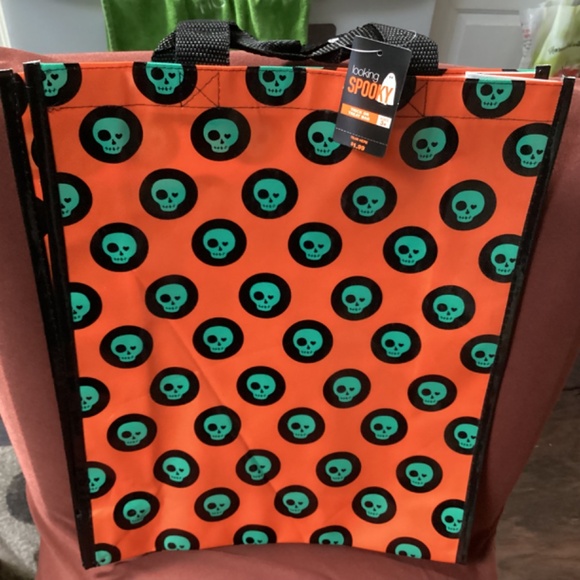 Halloween Trick or Treat Bags Bundle 5 Bags New with tag 13” x 15.5” x 4” - Picture 4 of 12